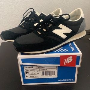 New Balance 420 Shoes Men's Size 8.5 Women's Size 10 - Excellent Condition
